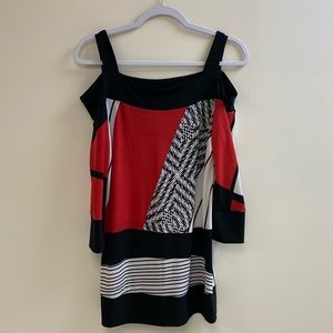 Artex fashion peekaboo shoulder top